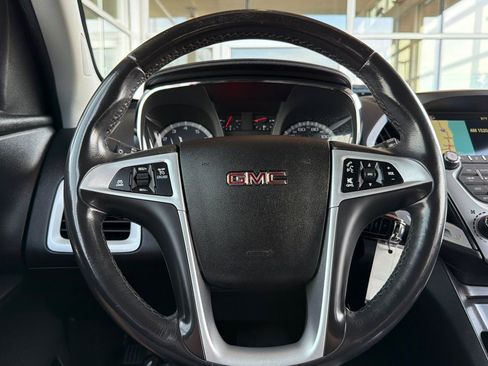 Used 2014 GMC Terrain SLE FWD image 25