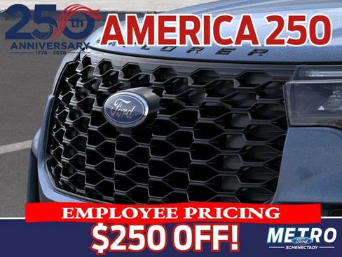 New 2026 Ford Explorer ST-Line w/ ST-Line Street Pack AWD/4WD image 17