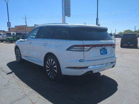 Used 2020 Lincoln Aviator Black Label Grand Touring w/ Class IV Trailer Tow Package image 5