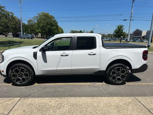 Used 2025 Ford Maverick Lariat AWD/4WD image 7