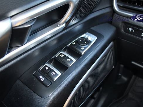 Used 2024 Kia Telluride S w/ S Sunroof Package FWD image 19