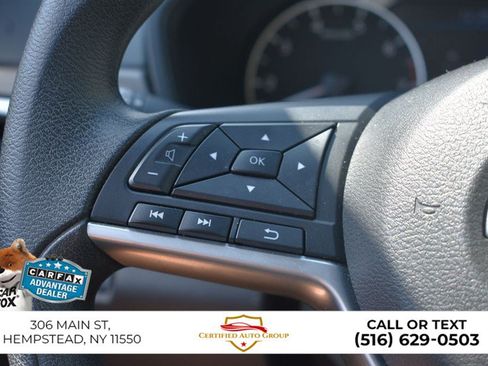 Used 2025 Nissan Altima 2.5 SV FWD image 15