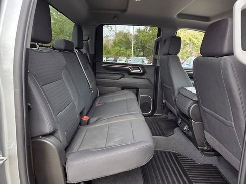 Used 2025 Chevrolet Silverado 2500 LT w/ Convenience Package AWD/4WD image 24