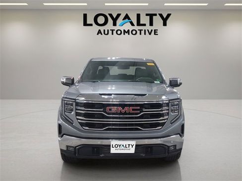 Used 2024 GMC Sierra 1500 SLT w/ SLT Premium Plus Package image 8