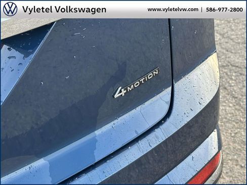 Used 2023 Volkswagen Atlas Cross Sport SE image 10
