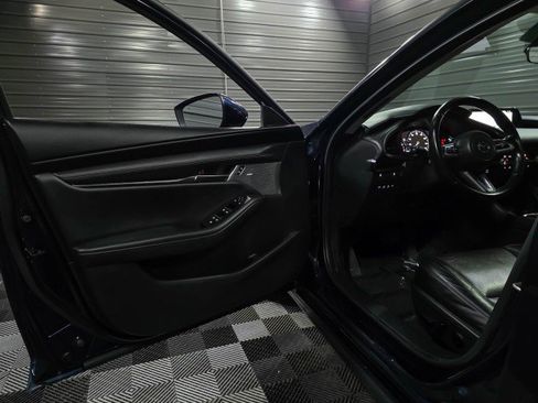 Used 2021 MAZDA MAZDA3 s image 34