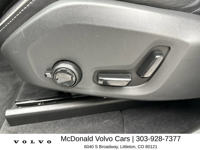 Used 2019 Volvo XC60 T8 R-Design w/ Advanced Package AWD/4WD image 12