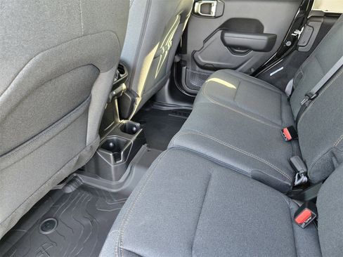 New 2026 Jeep Wrangler Unlimited Sport image 28