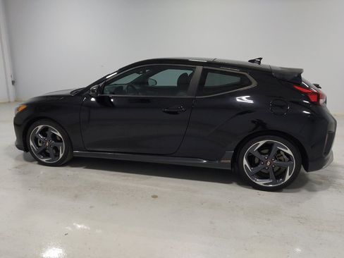 Used 2019 Hyundai Veloster Turbo image 3