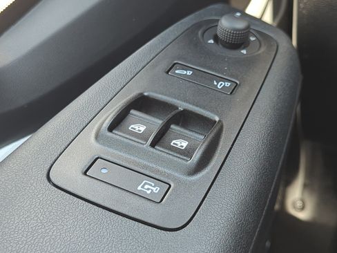 New 2026 RAM ProMaster 3500 w/ Premium Convenience Group FWD image 21