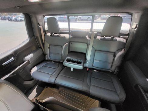 Used 2021 GMC Sierra 1500 Denali w/ Denali Premium Package AWD/4WD image 13