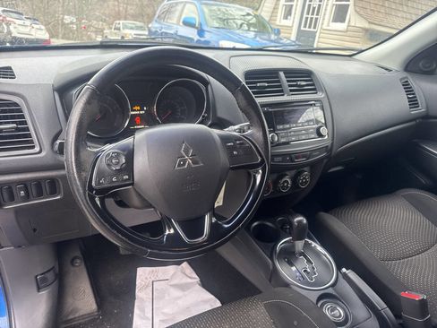 Used 2016 Mitsubishi Outlander Sport ES image 13