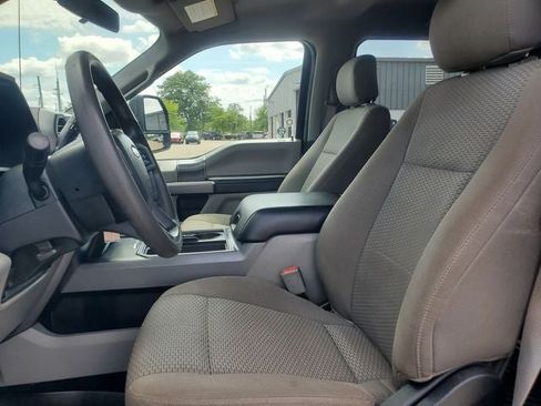 Used 2019 Ford F250 XLT w/ XLT Premium Package AWD/4WD image 5