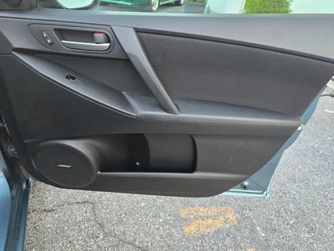 Used 2011 MAZDA MAZDA3 i Touring FWD image 20