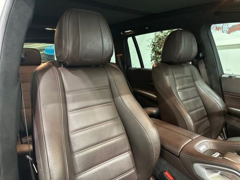 Used 2020 Mercedes-Benz GLS 580 4MATIC image 64
