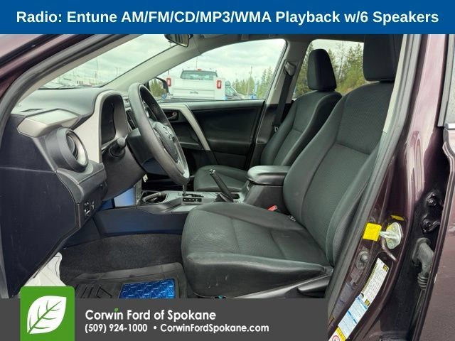 Used 2016 Toyota RAV4 LE AWD/4WD image 2