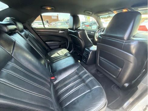 Used 2016 Chrysler 300 S RWD image 8