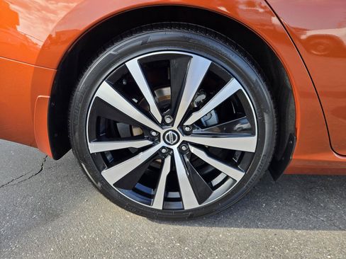 Used 2022 Nissan Altima 2.5 SR FWD image 36