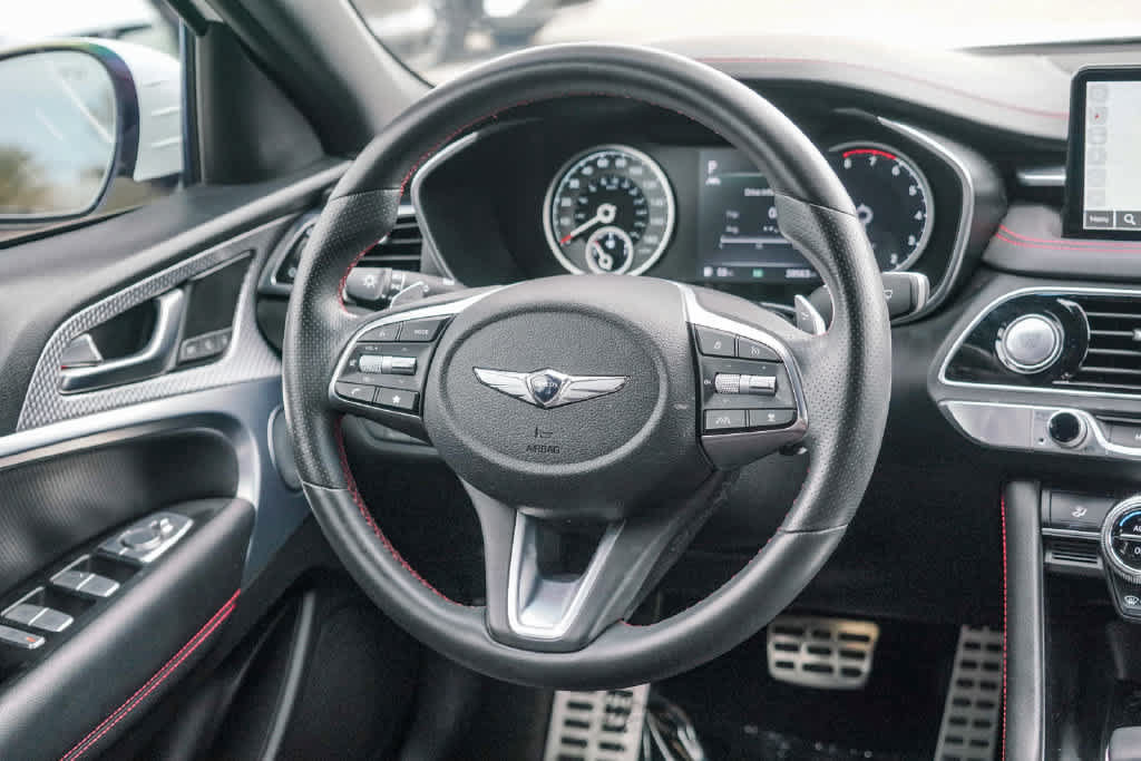 Used 2023 Genesis G70 2.0T w/ Sport Prestige Package RWD image 14