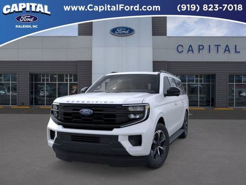 New 2026 Ford Expedition Max Active image 2