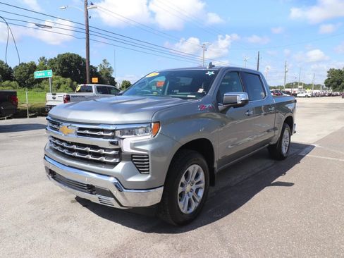 Used 2026 Chevrolet Silverado 1500 LTZ w/ LTZ Premium Package AWD/4WD image 5