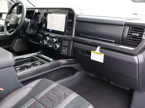 New 2026 Ford F250 Lariat w/ Black Appearance Package AWD/4WD image 48