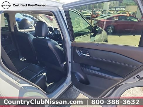 Certified 2023 Nissan Rogue SV w/ SV Premium B Package AWD/4WD image 31