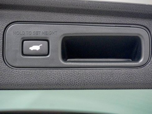 Certified 2023 Honda Odyssey EX-L image 11