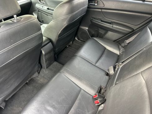 Used 2014 Subaru Crosstrek 2.0i Limited w/ Popular Package #2 image 4