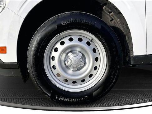 Used 2024 Ford Maverick XL image 34