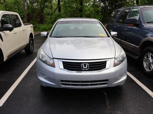 Used 2009 Honda Accord EX-L image 2