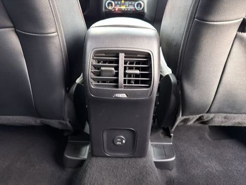 Used 2022 Ford Escape SEL image 23