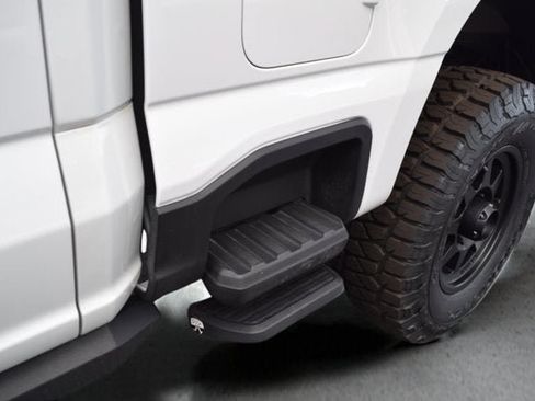 New 2026 Ford F250 XLT w/ XLT Premium Package AWD/4WD image 11