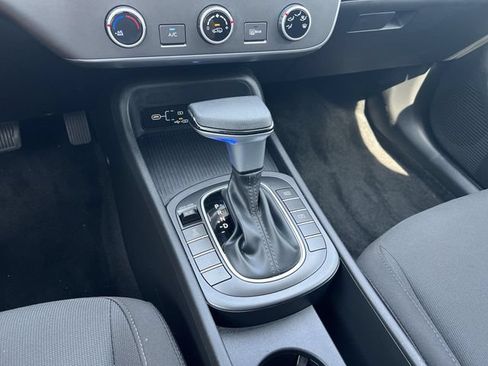 Certified 2026 Hyundai Kona SE AWD/4WD image 29