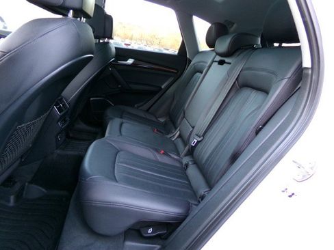 Used 2018 Audi Q5 2.0T Premium Plus image 15