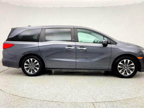 Used 2023 Honda Odyssey EX-L image 4