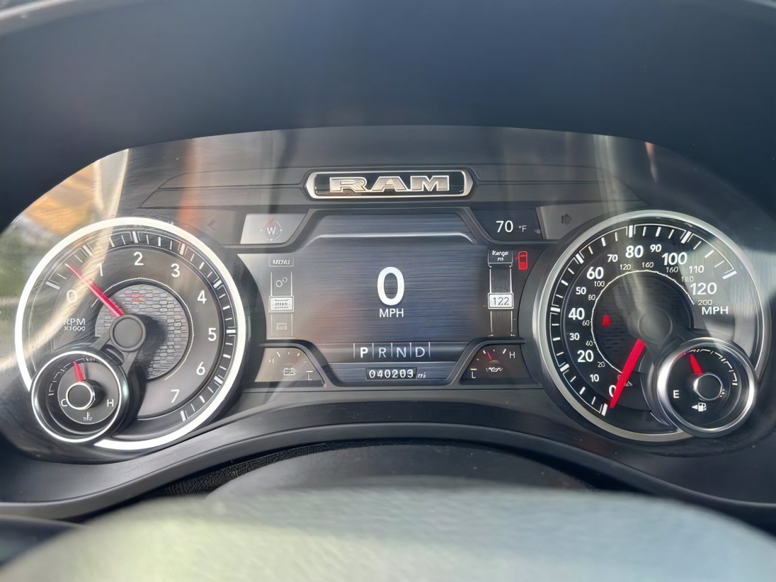 Used 2019 RAM 1500 Laramie AWD/4WD image 13