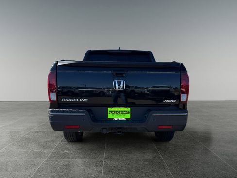Used 2019 Honda Ridgeline Black Edition image 5