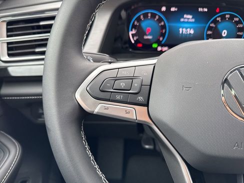 New 2026 Volkswagen Atlas Cross Sport SE image 33