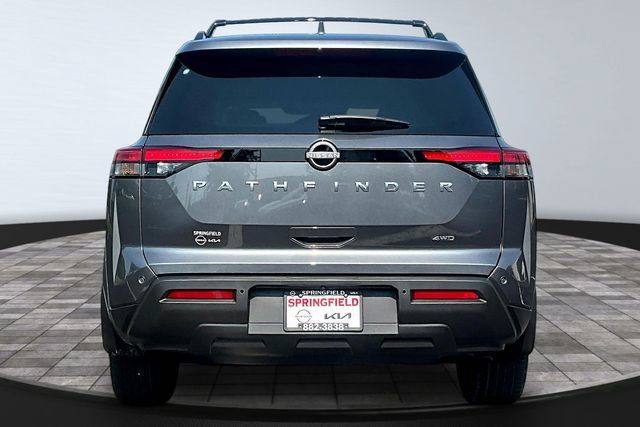 Used 2025 Nissan Pathfinder SV AWD/4WD image 5