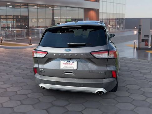 Used 2021 Ford Escape SEL FWD image 9