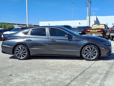Used 2021 Hyundai Sonata Limited FWD image 25