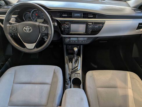 Used 2014 Toyota Corolla LE image 14