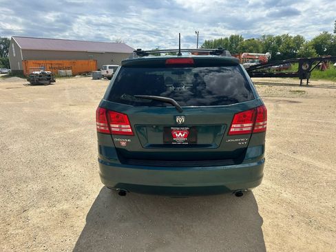 Used 2009 Dodge Journey SXT w/ Entertainment Group #2 FWD image 7