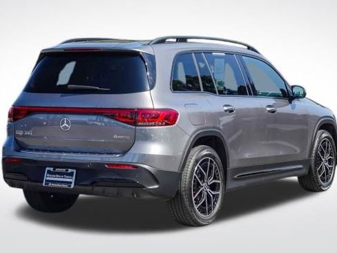 Used 2023 Mercedes-Benz EQB 350 4MATIC SUV image 7