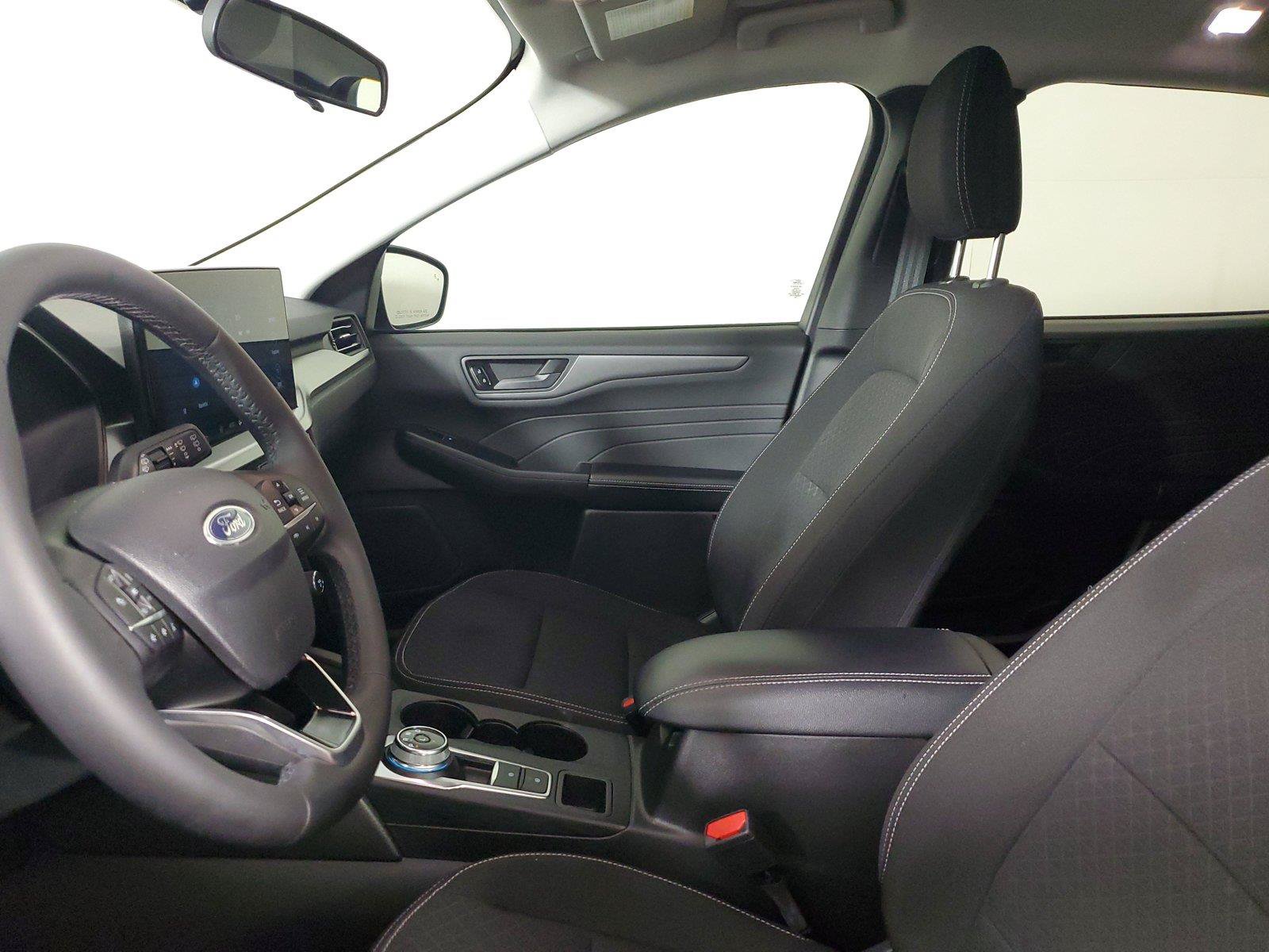 Used 2024 Ford Escape Active w/ Tech Pack #1 FWD image 21