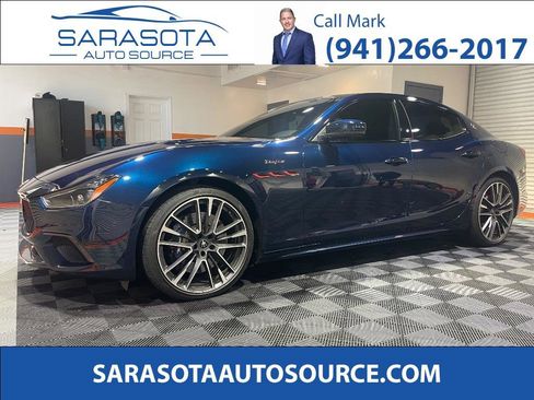 Used 2021 Maserati Ghibli Trofeo RWD image 4