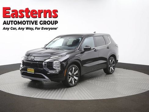Used 2025 Mitsubishi Outlander SE AWD/4WD image 56