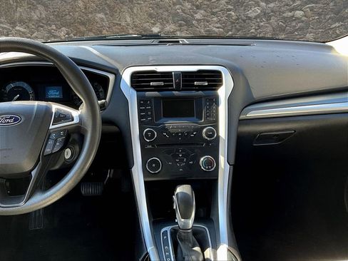 Used 2016 Ford Fusion S image 6