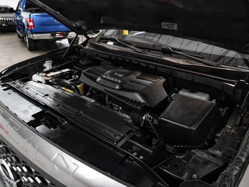 Used 2019 Nissan Titan PRO-4X image 47